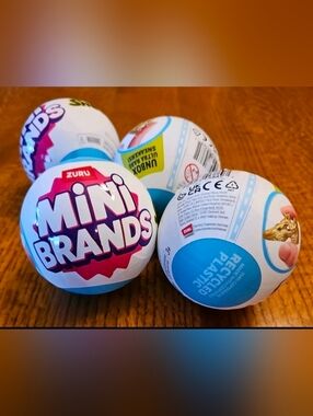 Lot Of 4 Zuru Mini Brands "Sneakers" Brand New Factory Sealed Ball